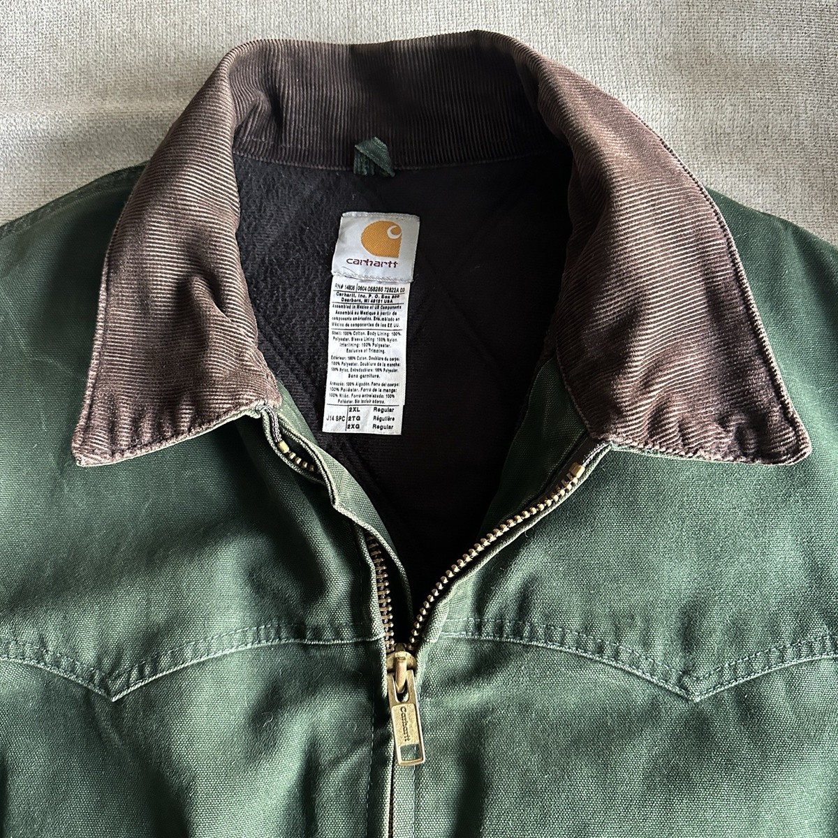 カーハートサンタフェジャケット　J14 SPC VINTAGE Carhartt Quilted Jacket Spruce Green J14 SPC Santa Fe