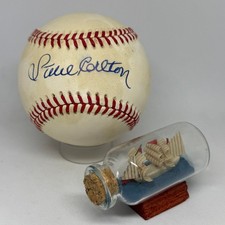 Steve Carlton Cards, Rookie Cards and Autographed Memorabilia Guide 34