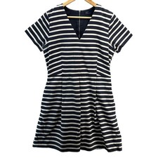 Gap Pleated A-Line Navy White Striped V Neck Dress With Pockets Women 12
