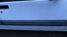 Porte avant et accessoires Renault EXPRESS
