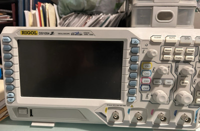 RIGOL DS1054Z Digital Oscilloscope 4-Channel 50MHz 1GSa/s USB With Probe