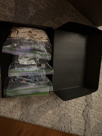 LEGO Architecture: United Nations Headquarters (21018)