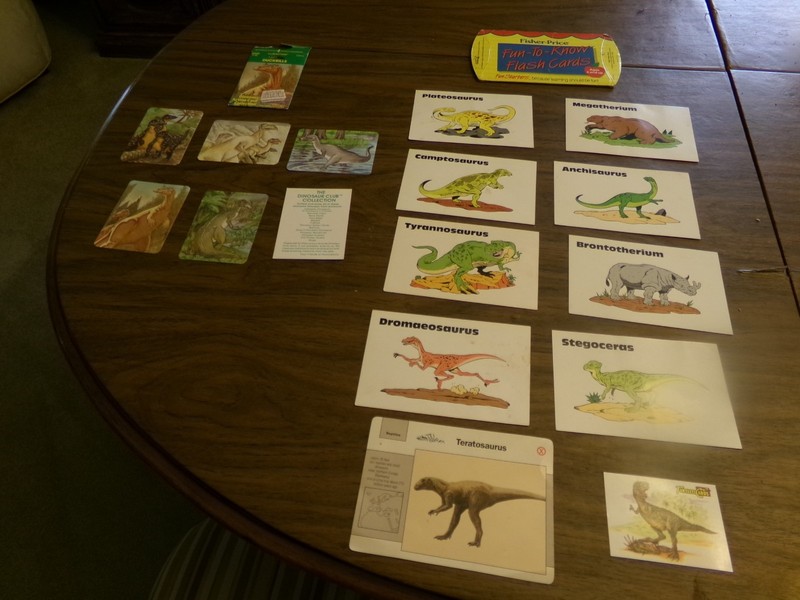 Lot 1987 Fisher-Price Fun-To-Know Dinosaur Flash Cards & Illuminations Duckbills