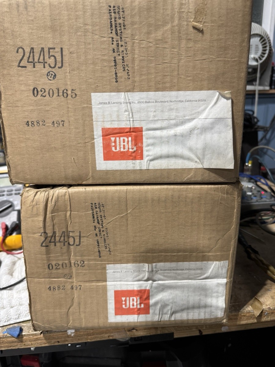 JBL 2445J 2