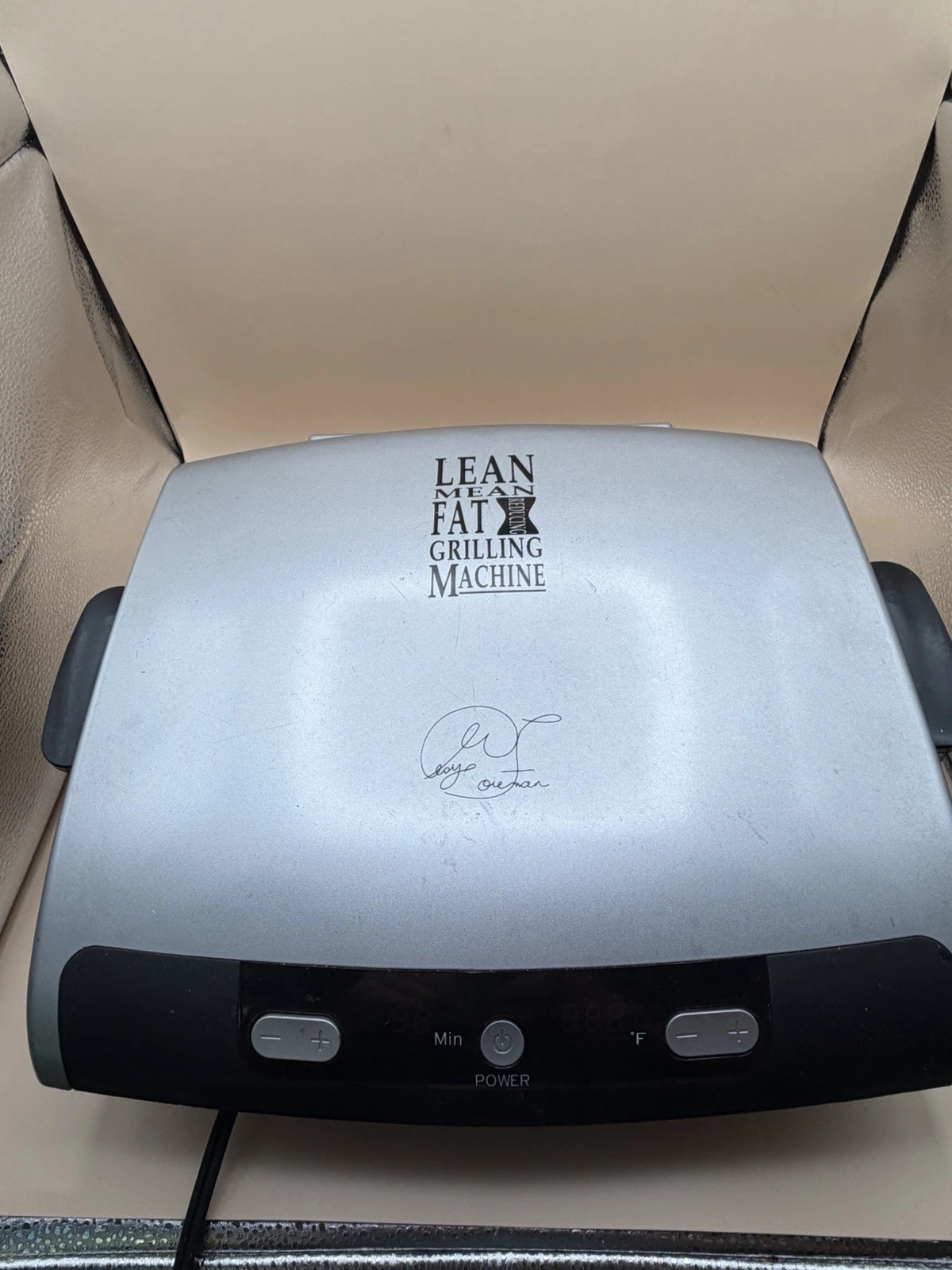 George Foreman Lean Mean Fat Grilling Machine Silver Electric GRP99 Pre Owned