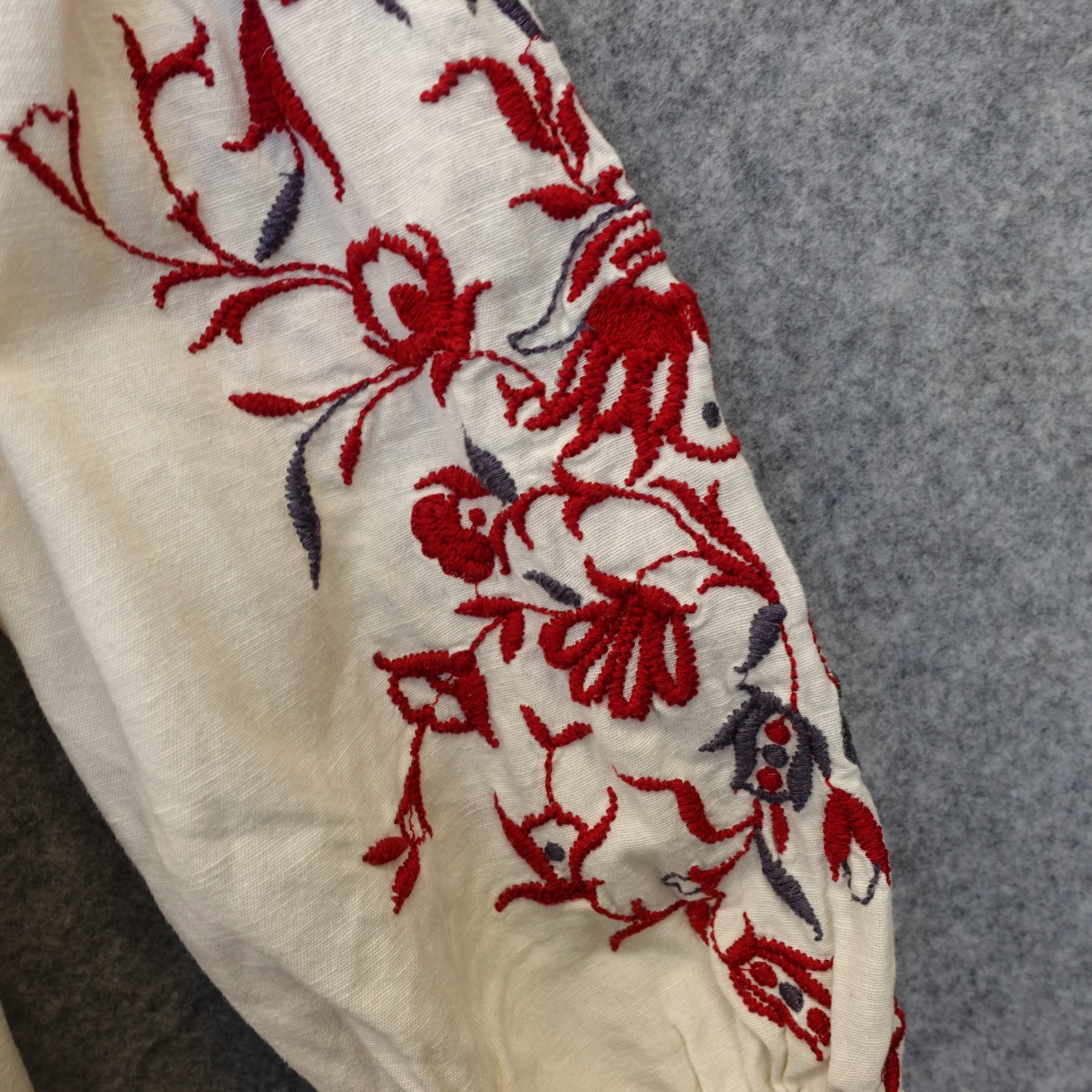 Peasant Linen Blouse Womens MEDIUM Cream Red Floral Embroidered Boho Folk ZARA thumbnail 10