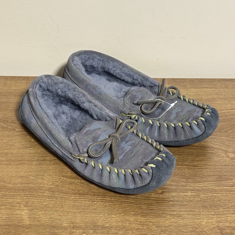 LL Bean Slippers
