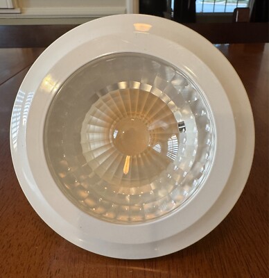 Qty of 4 GE LED 90w/15w Bright White Dimmable Outdoor Floodlight Par38 - NEW
