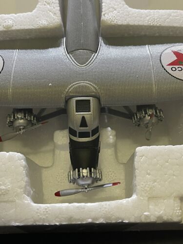 WINGS OF TEXACO - 1927 Ford Tri-Motor Monoplane Coin Bank - #7 Ertl - Picture 7 of 8