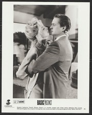 SHARON STONE MICHAEL DOUGLAS in Basic Instinct '92 CONTROLLING