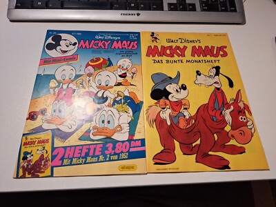 MICKEY MOUSE NO. 28 1988 WITH INSERT MICKEY MOUSE NO.2 1952 & MINICOMIC WITH BARKS
