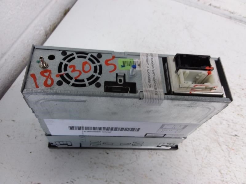 NAV DVD PLAYER BENTLEY CONTINENTAL 2004  770303 OEM PN # 3W0919887A 