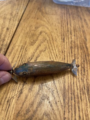 ORIGINAL STOCK LURES BOUSOU GRIP グリップ Rare Creek Chub Injured Minnow Lure Green Scale c 1920s Glass Eyes