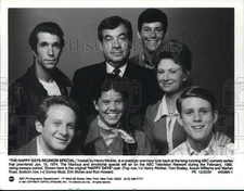 1991 Press Photo Cast Members on "The Happy Days Reunion Special" - pip09500