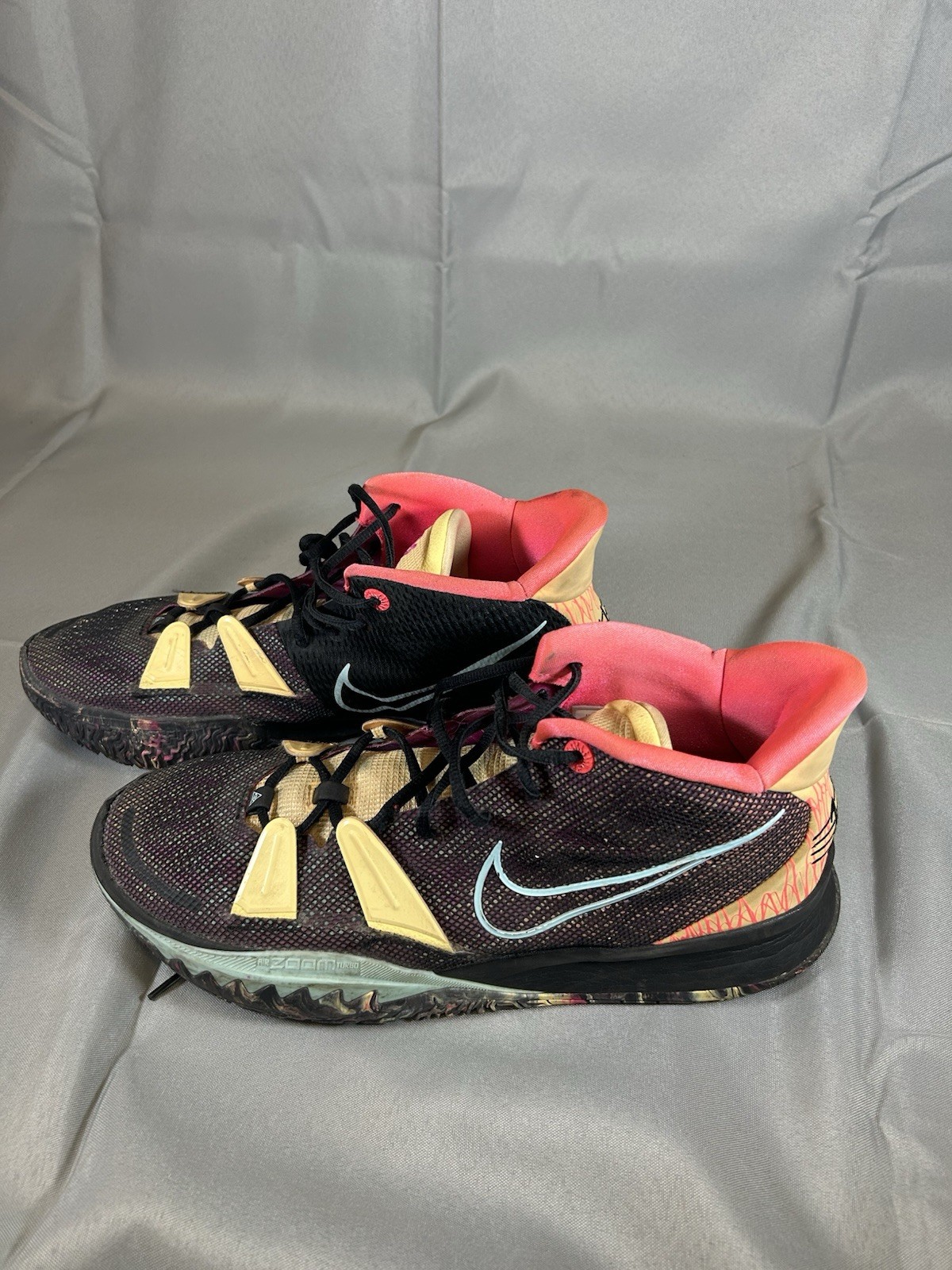 Nike Kyrie 7 Preheat Soundwave Rare Sz14