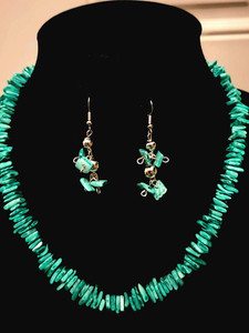19"1/4 Necklace Sea Shell Turquoises with 2"Earrings Set Hook W/Clasp