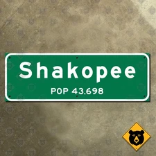 Shakopee Minnesota city limit highway road sign 2000 marker boundary 21x7