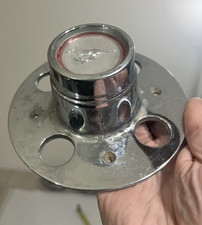 1 Genuine Ford Chrome Metal 4 Lug Center Cap Hub Cover D42a-1a097-bb Pony 1 Genuine Ford Chrome Metal 4 Lug Center Cap Hub Cover D42a-1a097-bb Pony