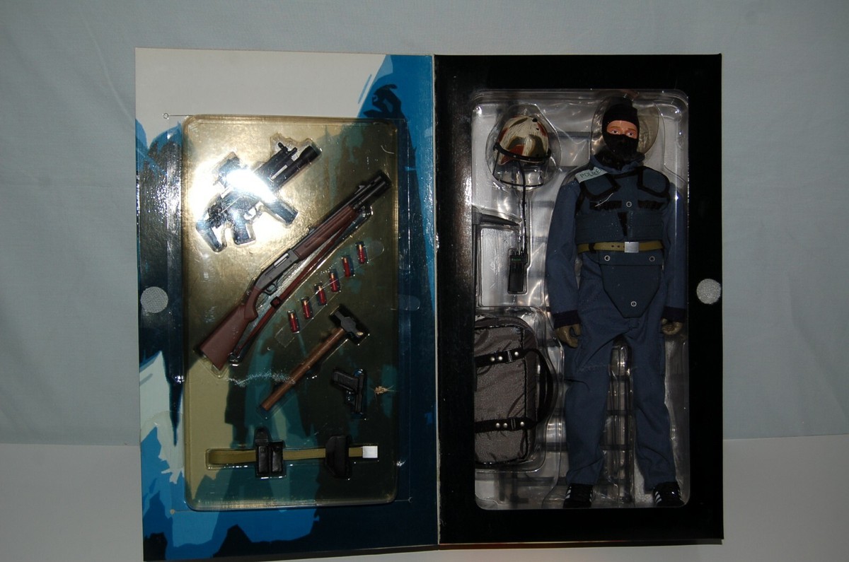 GEYPER man Hasbro MOTO POLICIA 未開封 1975年 Amazon.co.jp: GEYPER MAN Hasbro MOTO POLICIA 1975 : Toys & Games