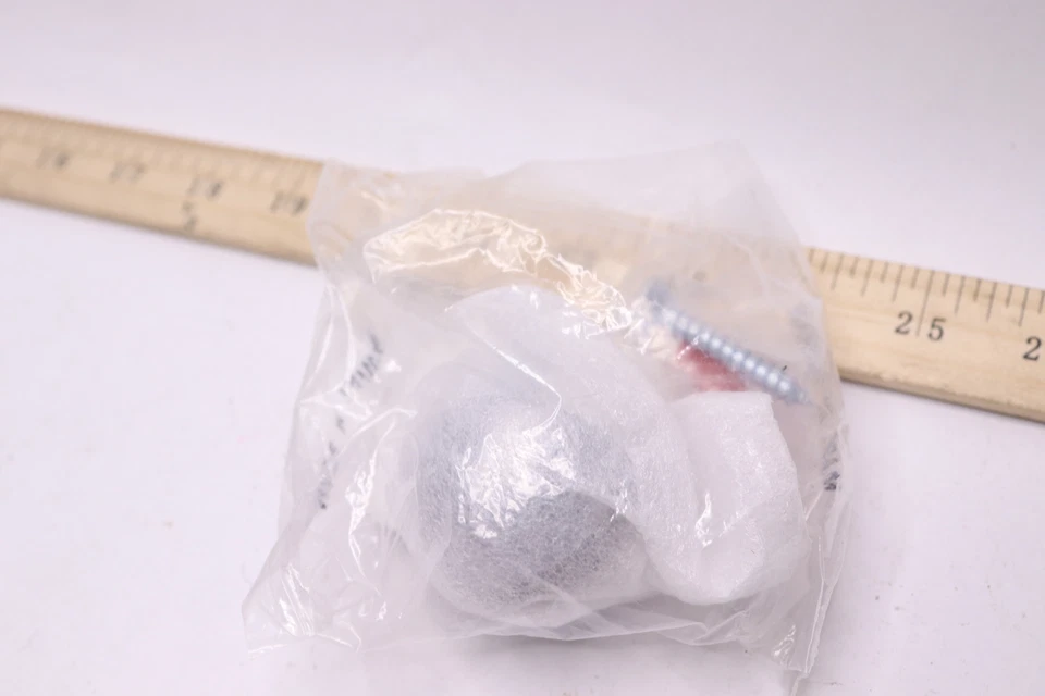 Ives 地面圆顶停止圆形 1-3/4 英寸 x 1 英寸高 FS10457 — 第 2/3 张图片