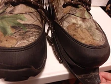 Herman survivors Boots Mens 8.5 Camouflaged "NEEDS GLUE REPAIR" "NEEDS REPAIR"