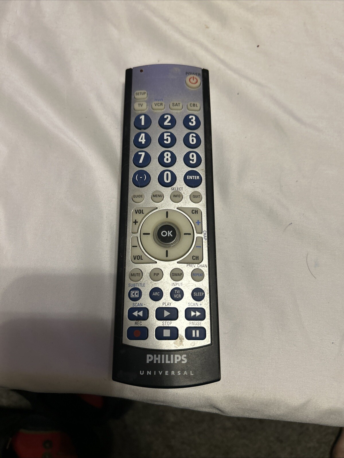 Genuine OEM Phillips CLO35A R1 Universal TV Remote Control Clean Condition  