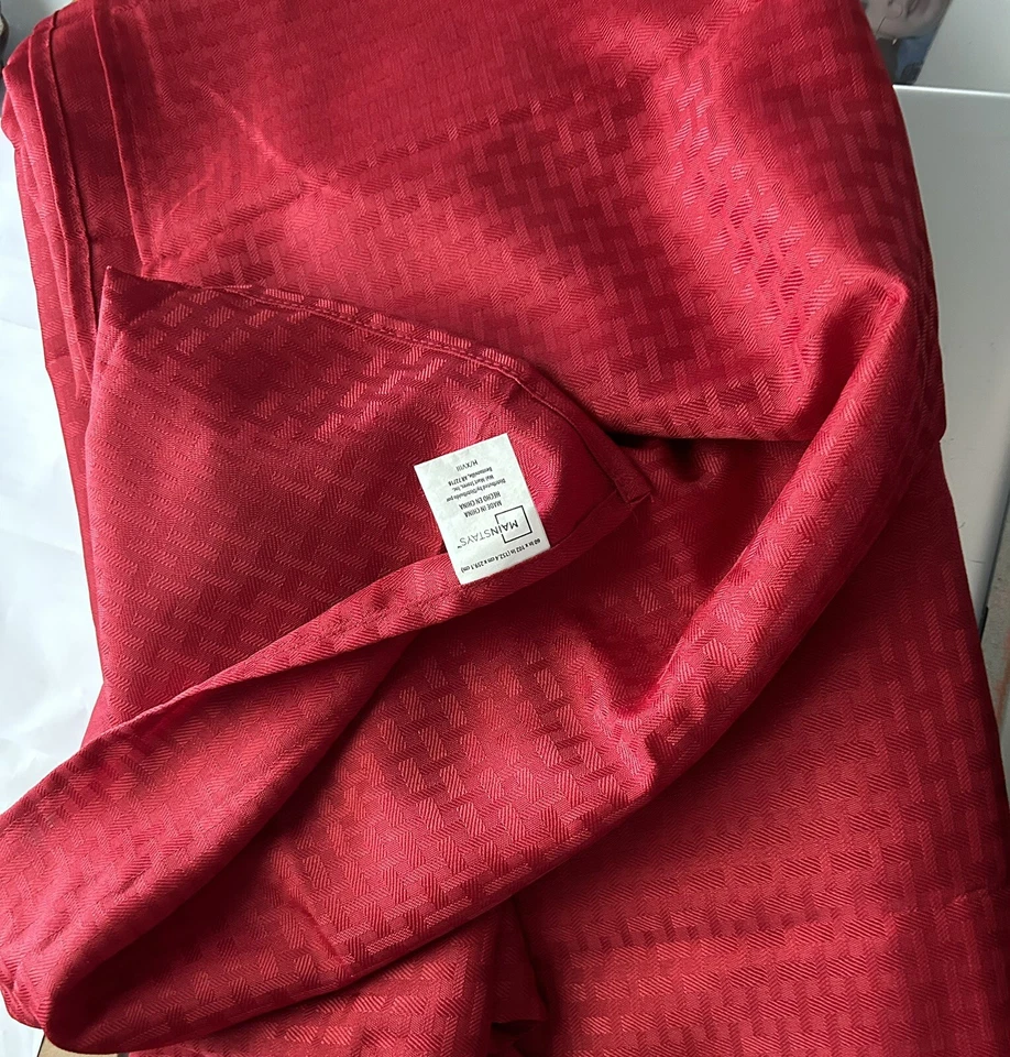 Mainstays Fabric Tablecloth Red Sedona 70" Round - Image 3 of 3