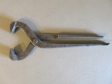 Vintage Snap On GCP 10 Vacuum Grip Grease Dust Cap Pliers Made in USA