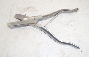 Livestock Ear Notcher