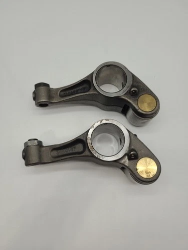 Cummins ISX Injector Rocker Arm Set, 3680167 & Z3680167