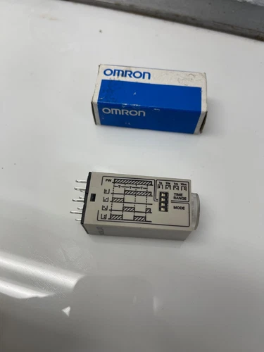 Omron H3Y-N-2, Timer, 50/60 Hz, AC200-230