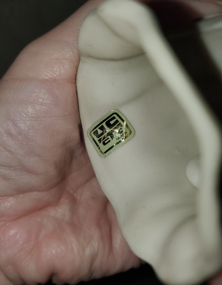 Vintage UCTCI Japan Flower Adorable Girl Blue & Green Bisque Pottery 4.