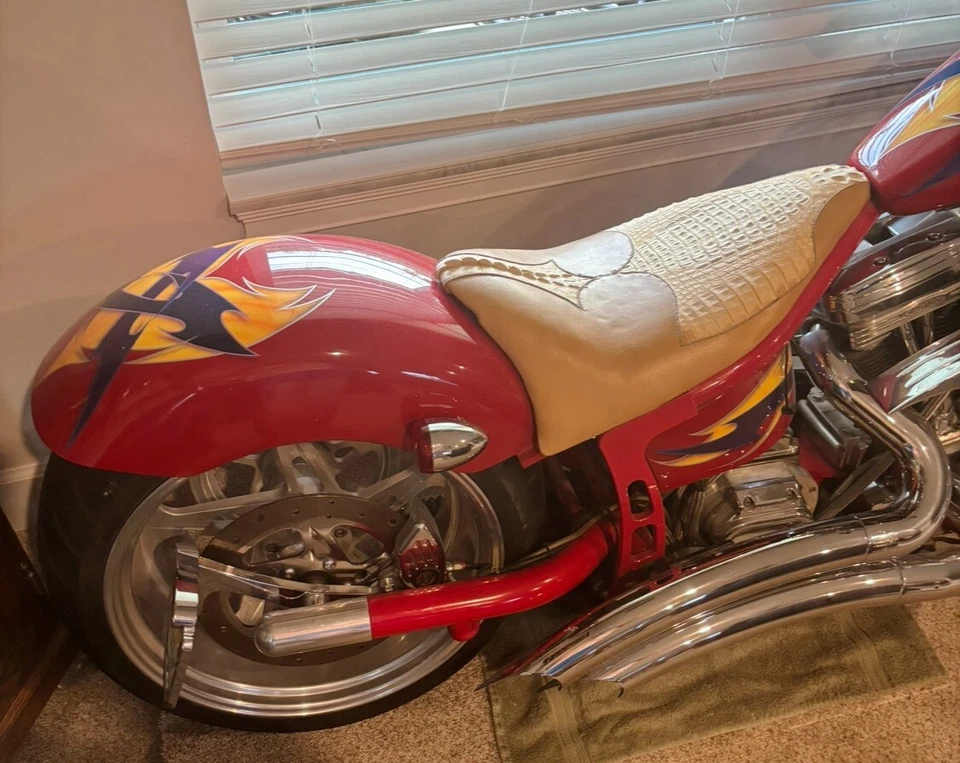 2004 Custom Built Motorcycles Chopper  - Image 3 of 4