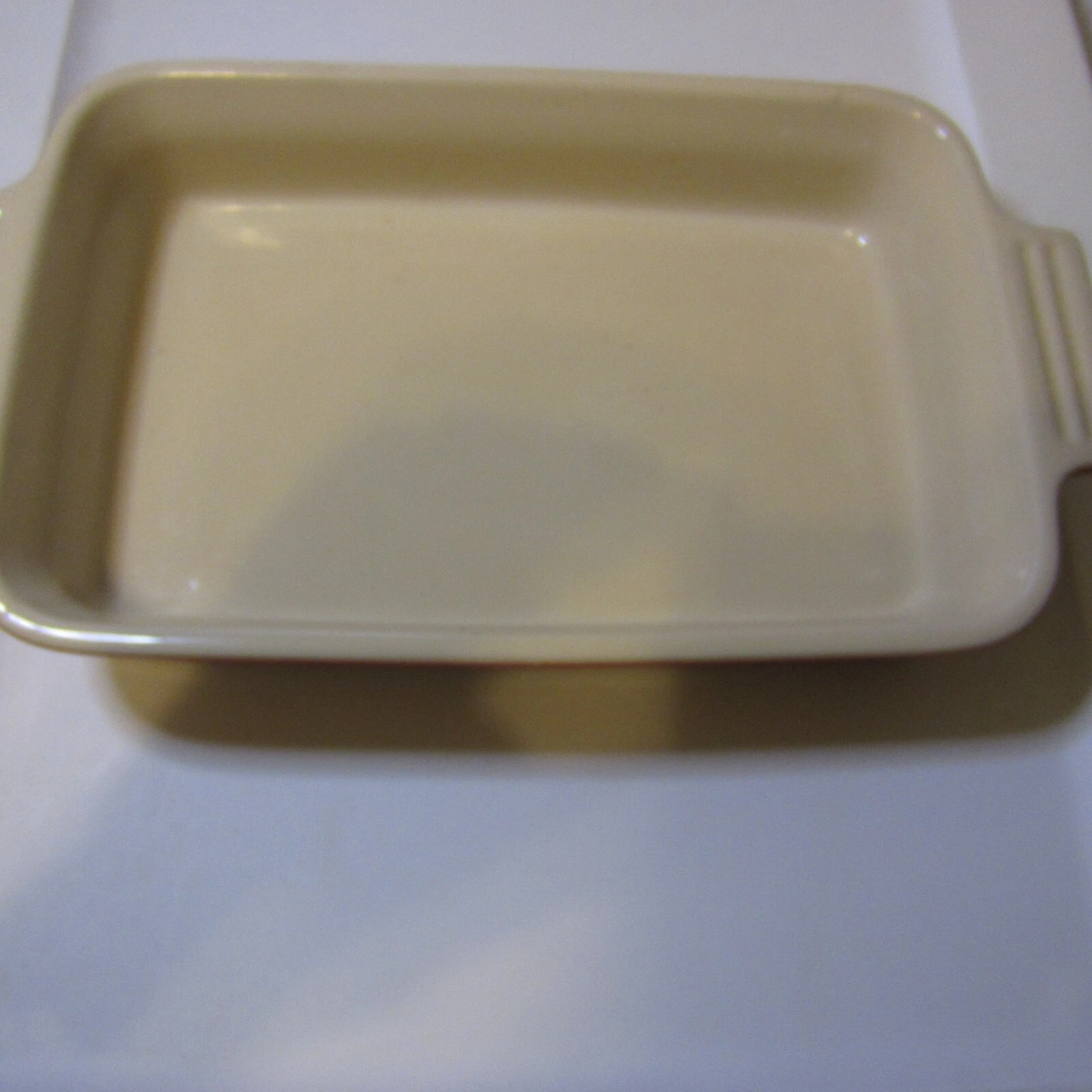 LE CREUSET Stoneware Rectangular 16-32 10 [NCH X 7 INCH BAKING DISH