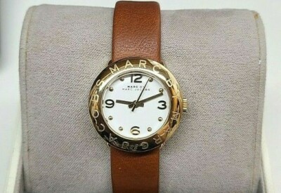 Marc Jacobs MBM8575 Mini Amy Silver Dial Brown Leather Strap  display picture 1
