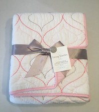 Living Textiles Baby Cotton Poplin Quilted Comforter White Pink 37"x43 New