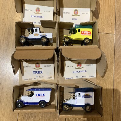 Oxford Die-Cast Vintage Vans Limited Edition Collection X4