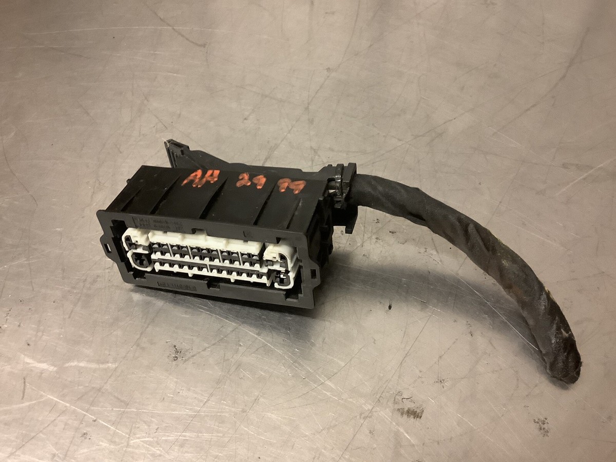 2012-2015 CHEVROLET CRUZE ANTI LOCK BRAKE ABS PLUG PIGTAIL WIRE