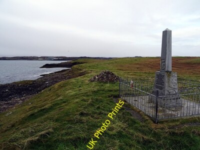 Photo 6x4 The Iolaire Monument stands above Rubha Thuilm Stornoway/Steu c2015