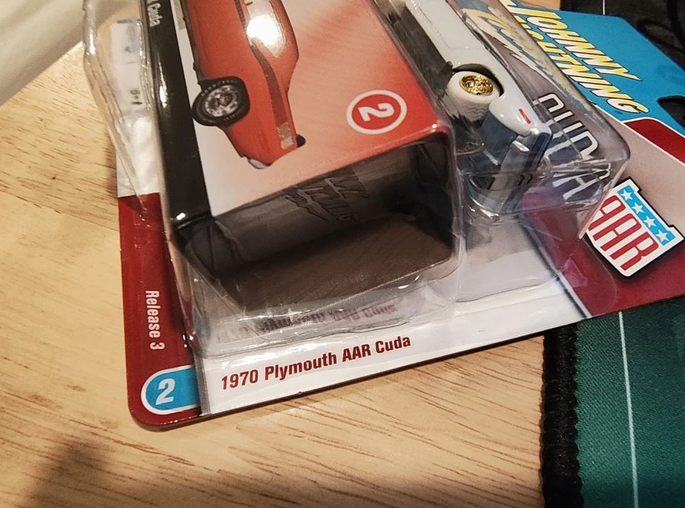 1970 PLYMOUTH AAR BARRACUDA ORANGE & TIN 1/64 JOHNNY LIGHTNING JLSP108-A Chase - Image 3 of 4