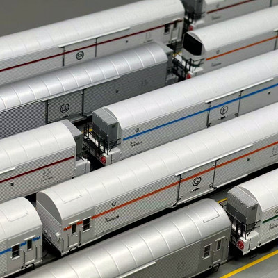 MicroView - B10 Refrigerated Boxcar - China Railway - Spur N
