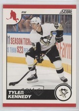2010-11 Score Tyler Kennedy #388 8sr