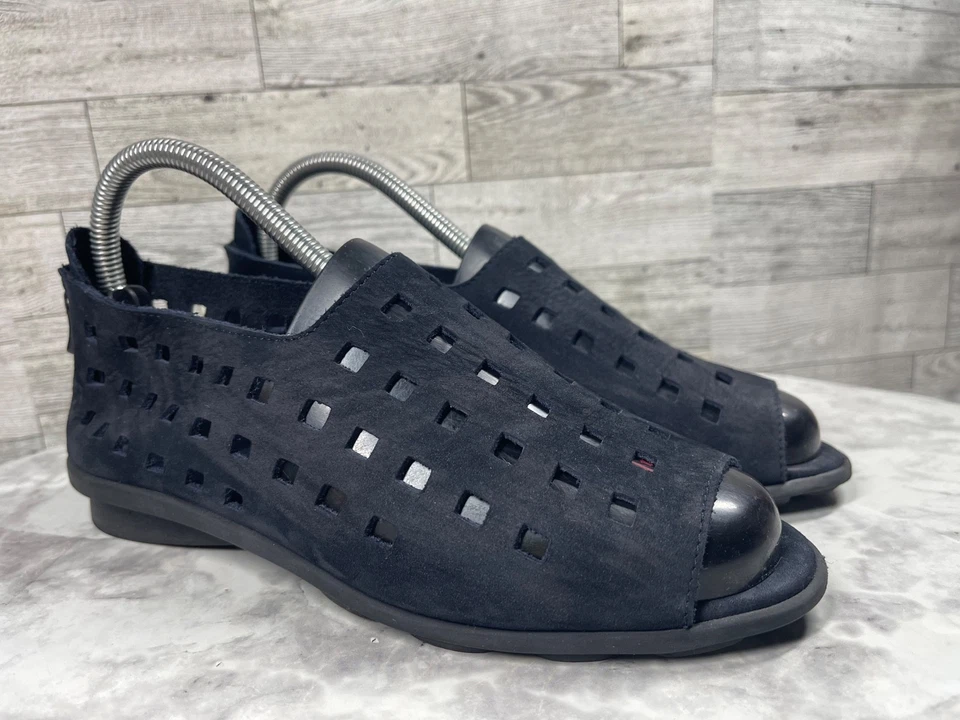 Zapatos planos Arche LN para mujer 7M negros azules nobuck corte láser sin cordones punta abierta Foto 2 de 4