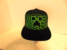 Minecraft SnapBack Hat Youth Kids One Size Black  Green NWOT