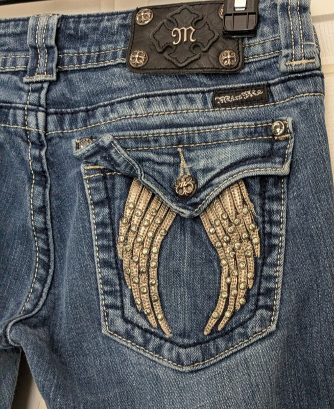 Miss Me Women's Jeans, Size 30, Boot Cut, Low Rise, Rhinestone Angel Wings