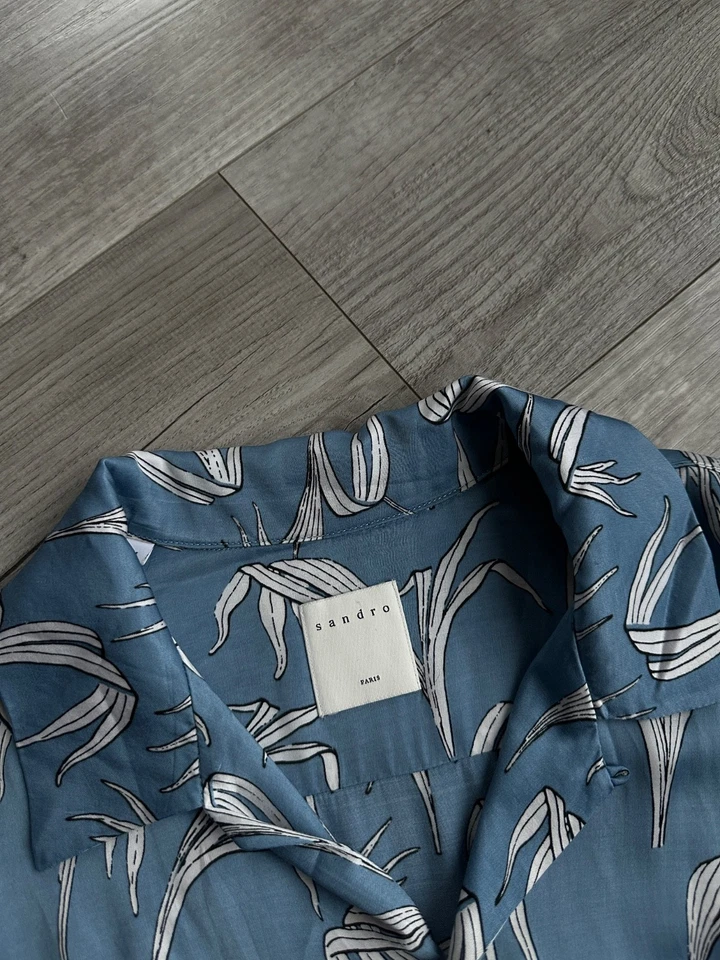 Sandro Men's Jungle light summer short sleeve shirt Size: M - Image 4 of 4