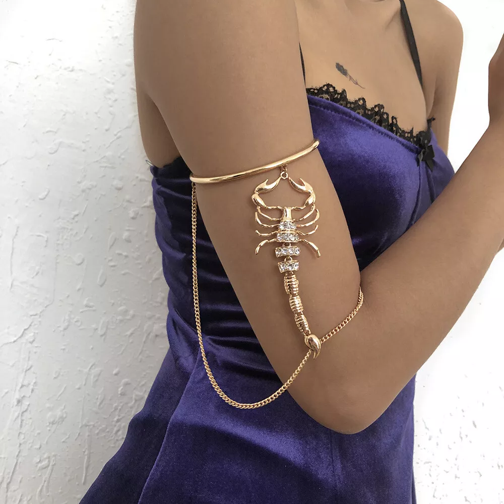 Arm clearance cuff jewelry