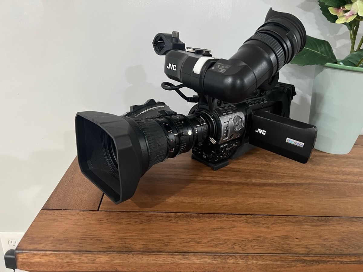 JVC GY-HM700 業務用ビデオカメラ HDメモリーカードカメラレコーダーGY-HM700製品情報 | JVC