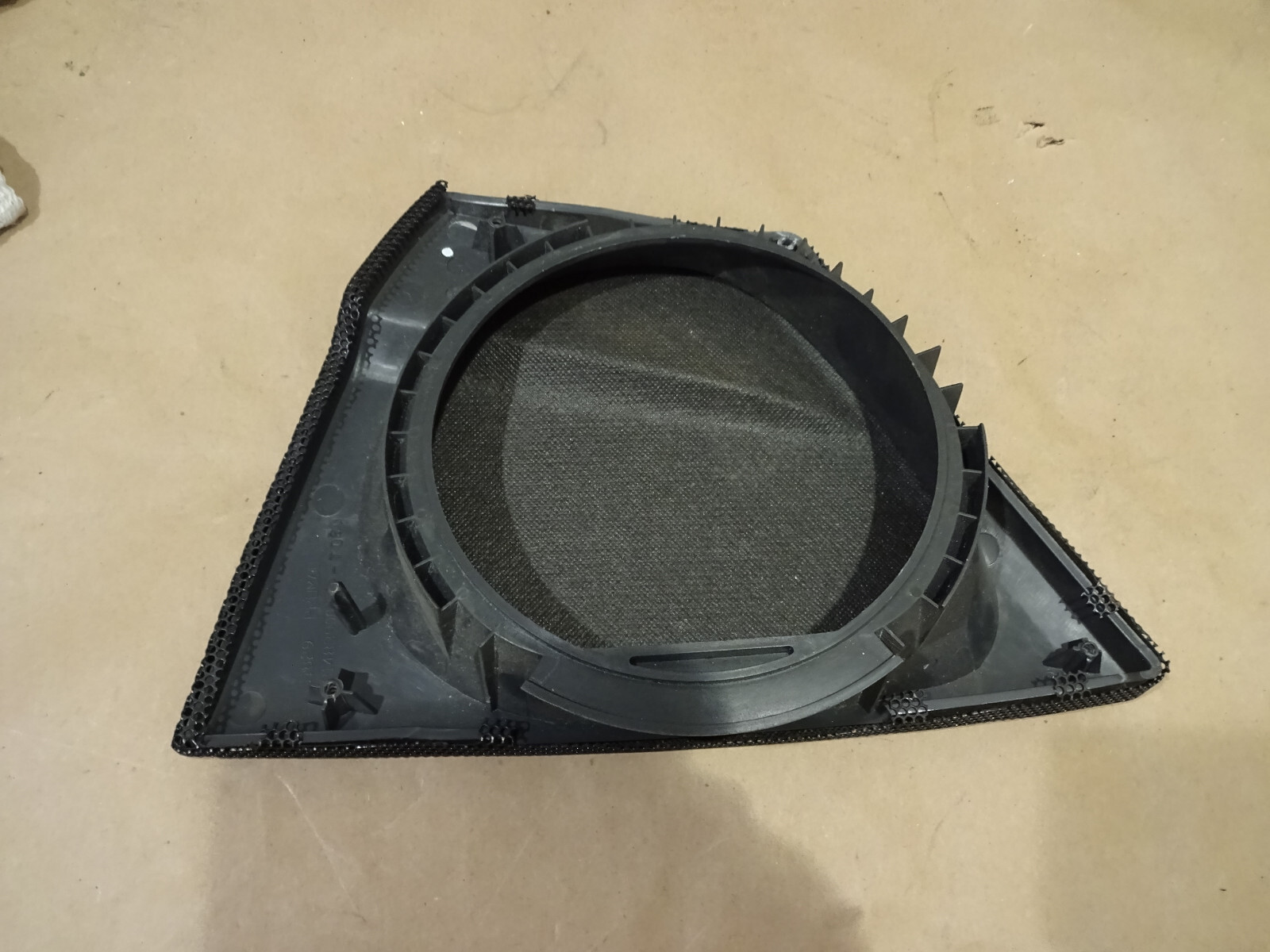 Ferrari 458 Italia, Spider - RH Door Woofer Speaker Grille  - P/N 81488300