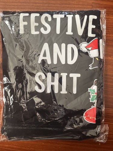Funny Black Cat Christmas Look At Me Being All Festive Sh!t Men's T-Shirt - Picture 2 of 3